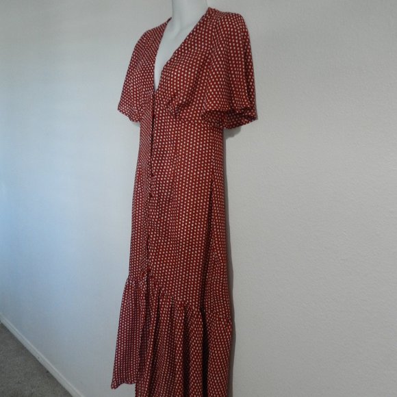 Superfoxx button down, flutter sleeve, open back, red and cream polka dot maxi - Picture 3 of 8